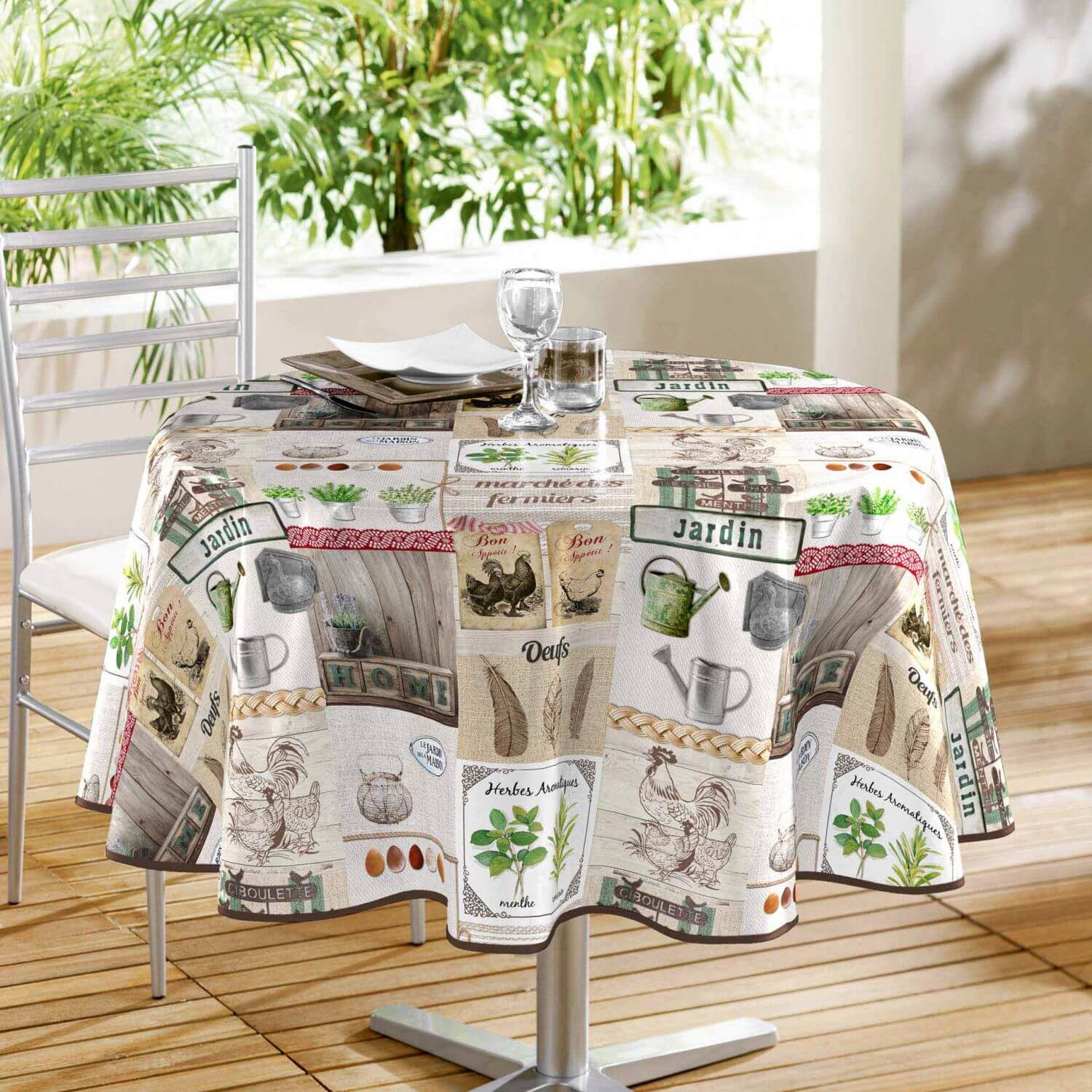 Nappe rectangle - Poules à la ferme - 140 x 240 cm - PVC