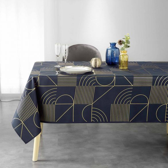 Nappe antitache rectangulaire - 150 x 240 cm -Motifs géométriques or métallisé Nappe antitache rectangulaire - 150 x 240 cm -Motifs géométriques or métallisé