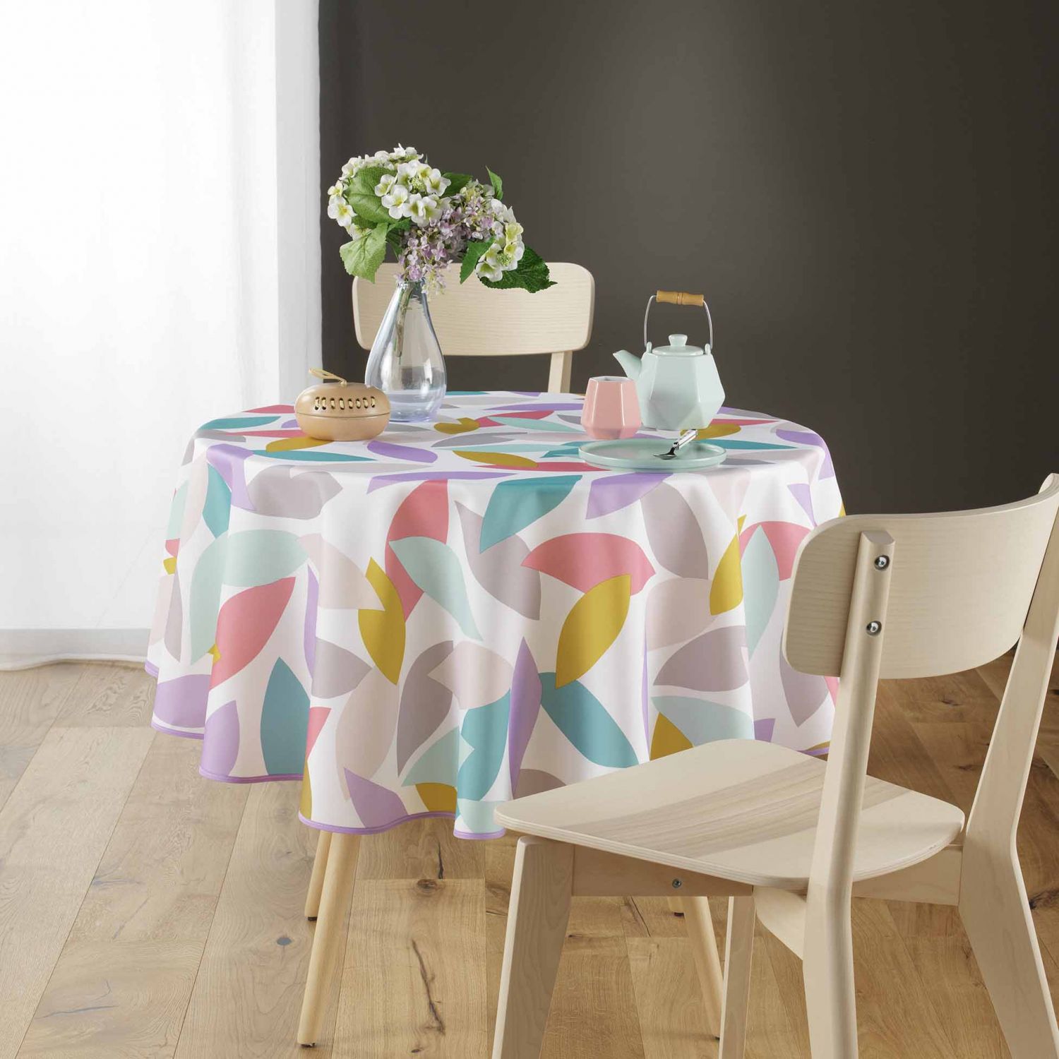 Nappe antitache ronde - Diamètre 180 cm - Formes colorées